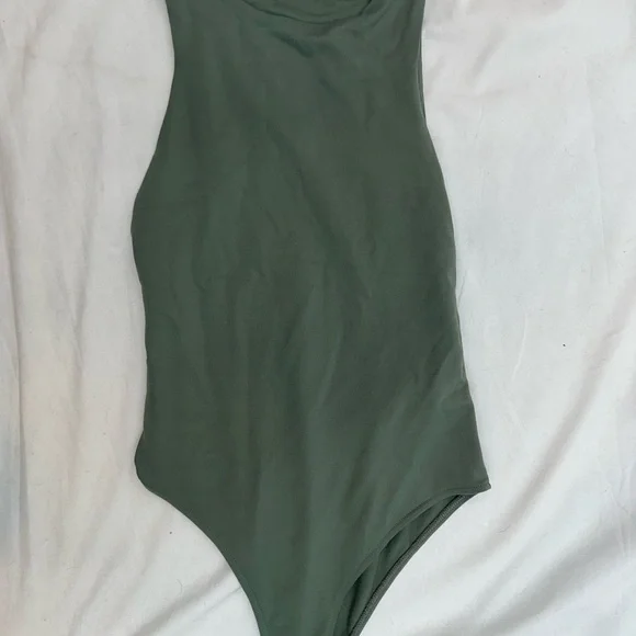Zara Army Green Scoop Neck Bodysuit S - Picture 1 of 3